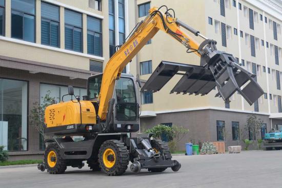  Railway Excavator