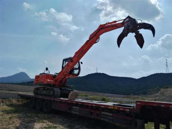 Wheel Grab Excavator