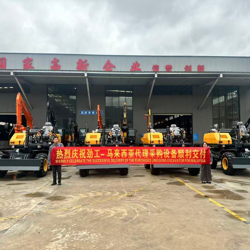 Jinggong Excavator successfully delivered equipment to Malaysian customers